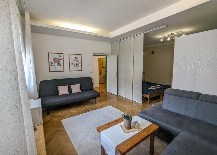 Pod Valdickou Branou Διαμέρισμα Jičín
